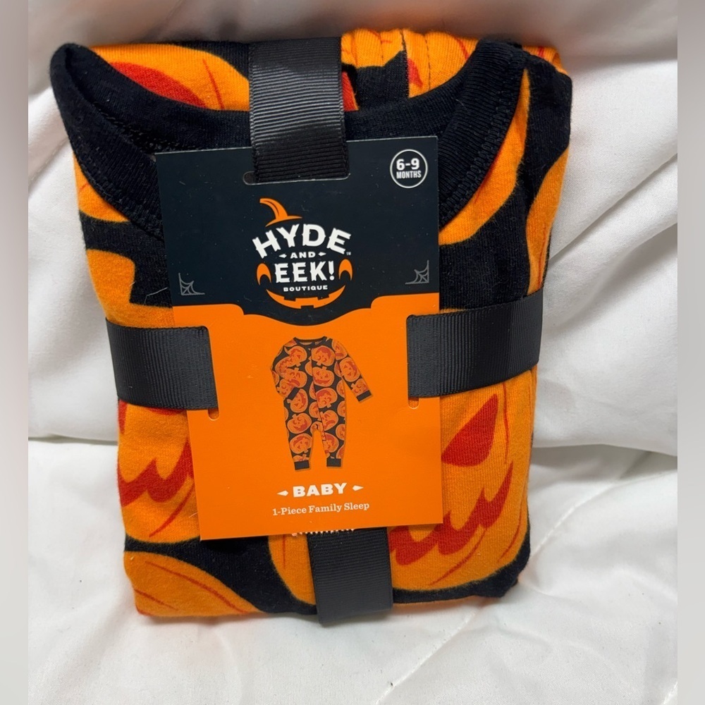 Hyde &Eek Toddler Unisex 6-9 Month 2-Pc Halloween Pajama Set NWT